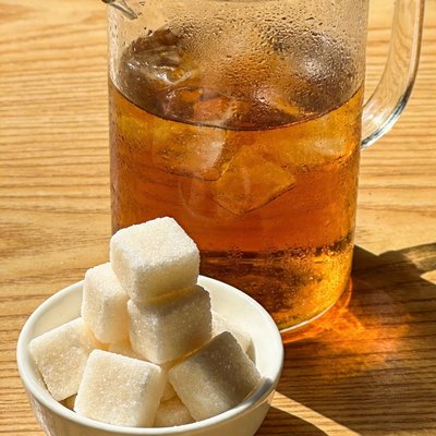 天热爱喝茶？当心尿酸不降反升